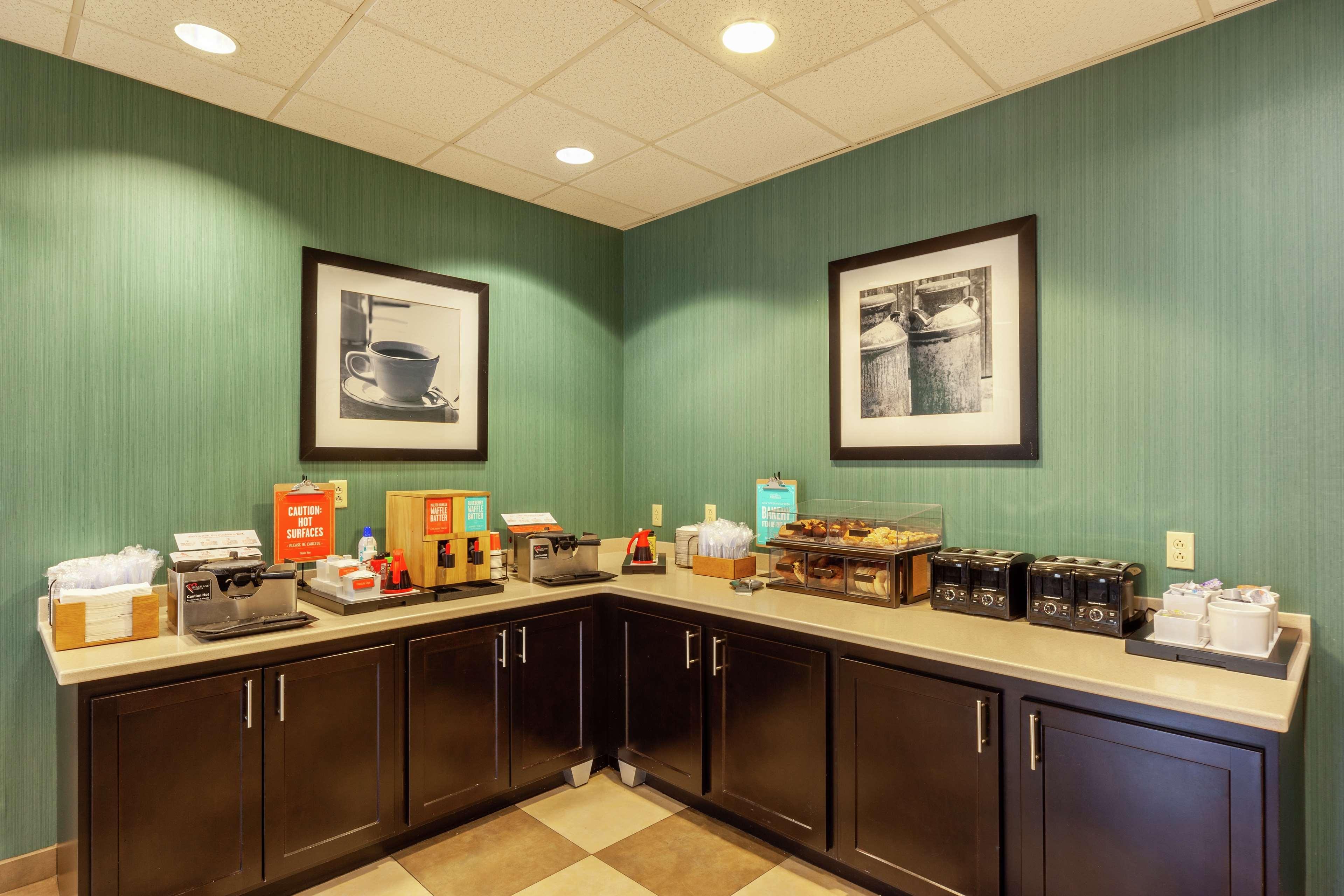 Hampton Inn פרונט רויאל מראה חיצוני תמונה
