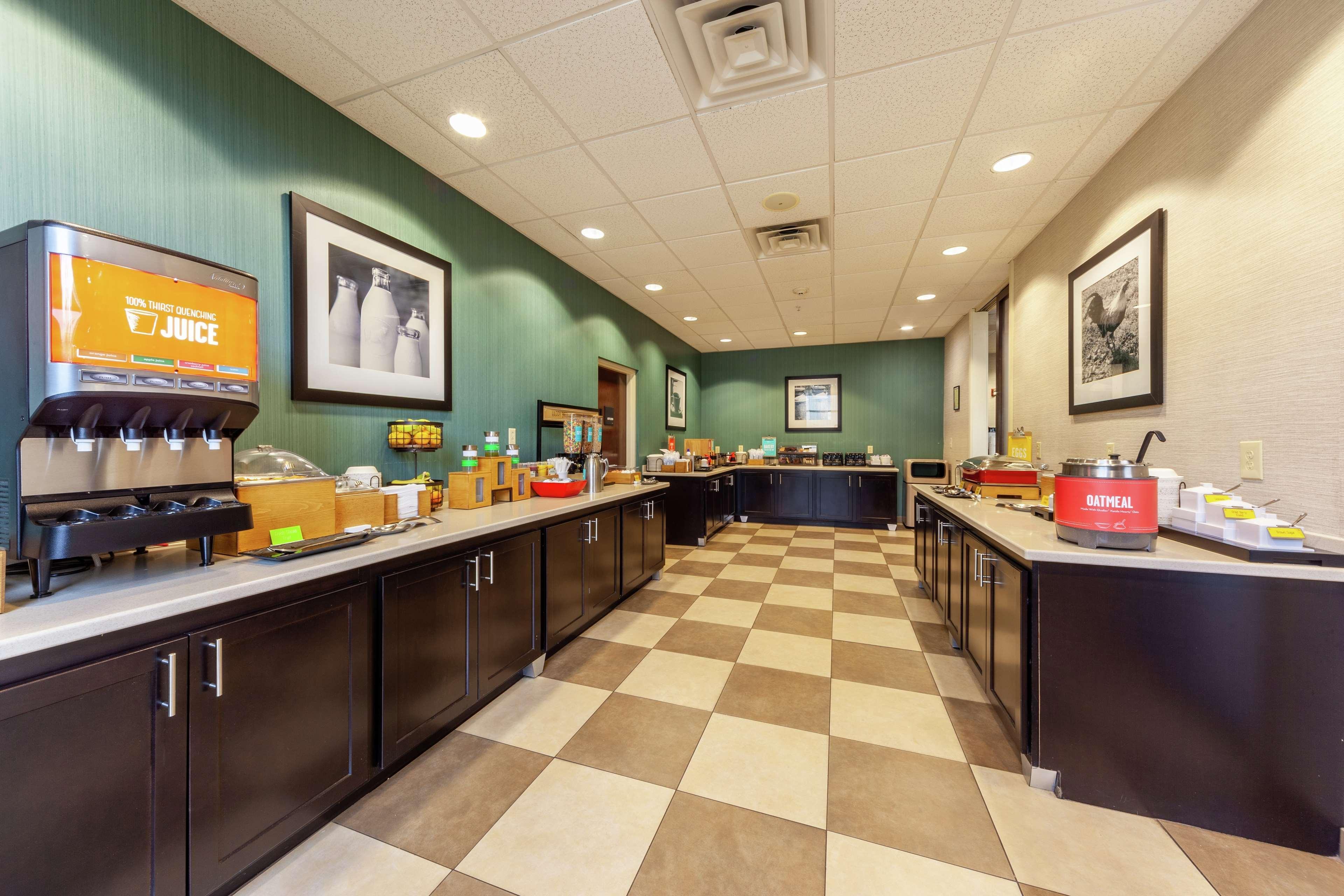 Hampton Inn פרונט רויאל מראה חיצוני תמונה