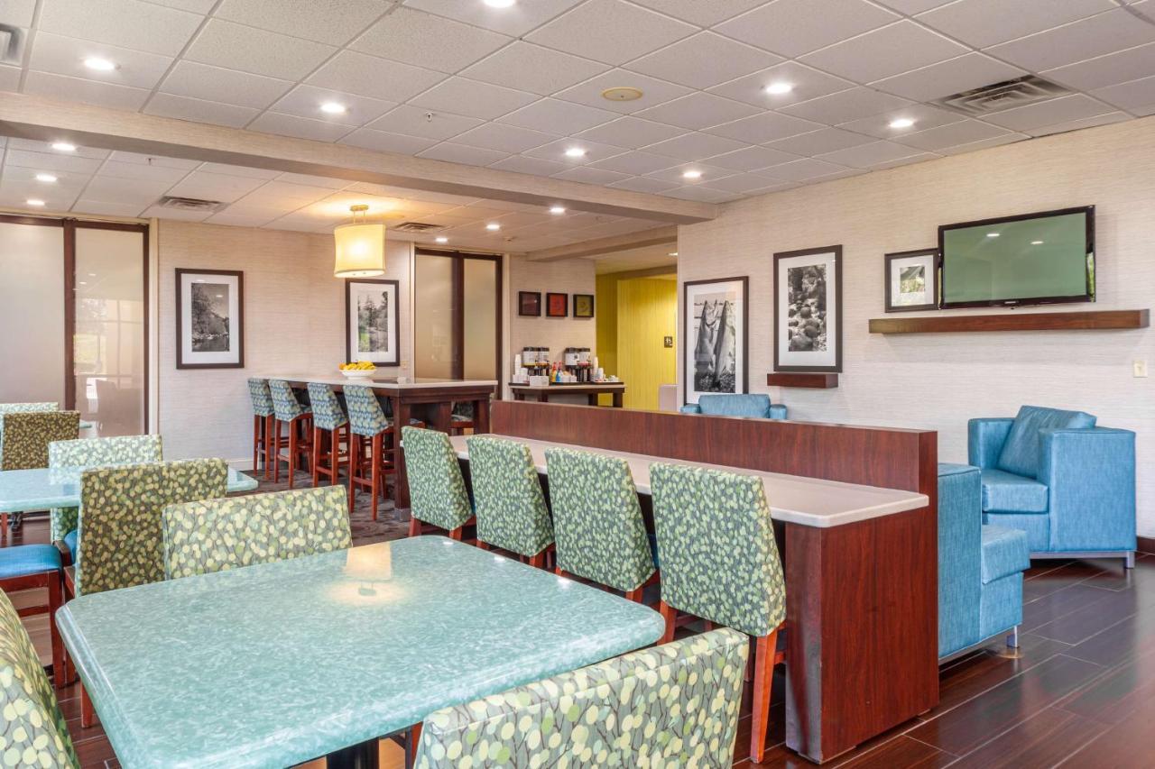 Hampton Inn פרונט רויאל מראה חיצוני תמונה