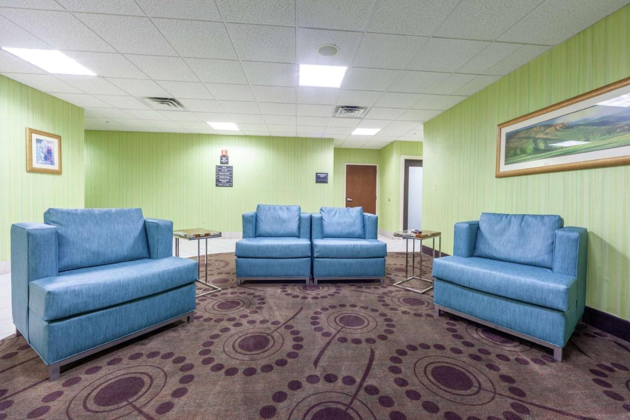 Hampton Inn פרונט רויאל מראה חיצוני תמונה